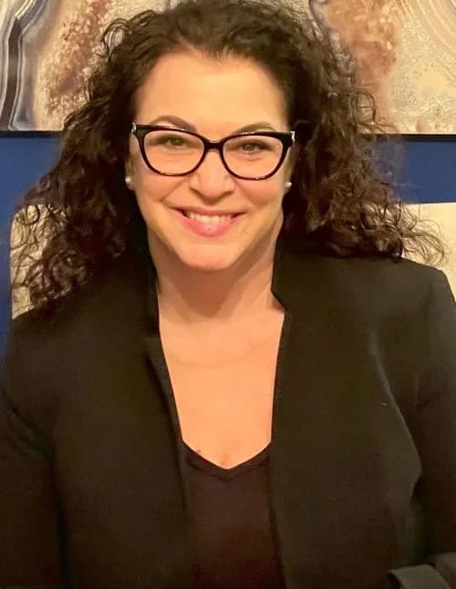Traci O'Brien, Professional Advisory Board member